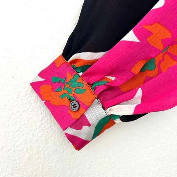 Hazel Anthropologie Floral Blouse Top V-Neck Garden Girl Pink Black Size Large - Picture 8 of 16